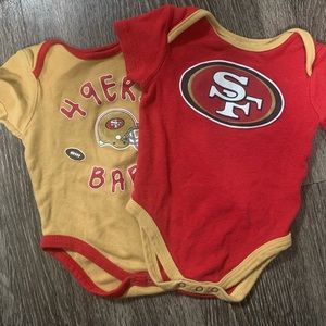 San Francisco 49er Onsie Set